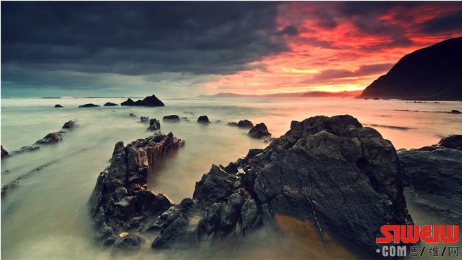 岩石海滩风景