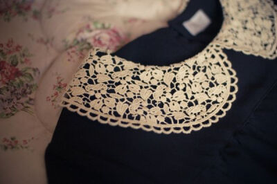 peter pan collar