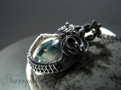 Moss Agate Silver wire wrapped necklace by nurrgula