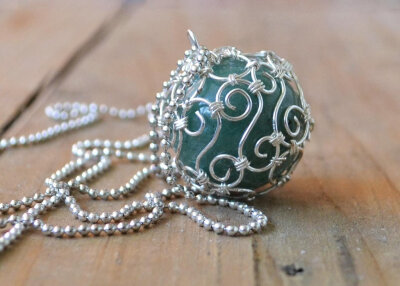 Green Aventurine Ball by oasiaris