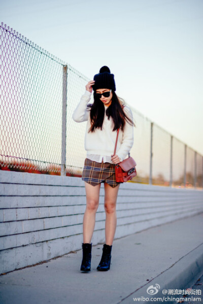 Zara angora sweater and plaid skirt, ShoeMint boots, Proenza Schouler PS11 mini, Zara beanie, Céline sunglasses.