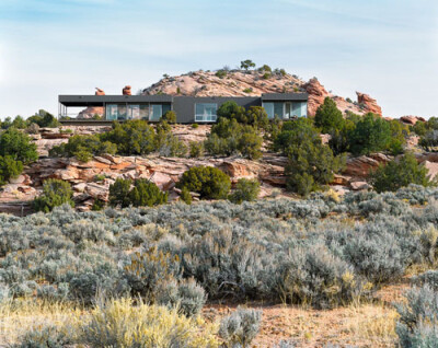 Hidden Valley Residence by Marmol Radziner Architecture