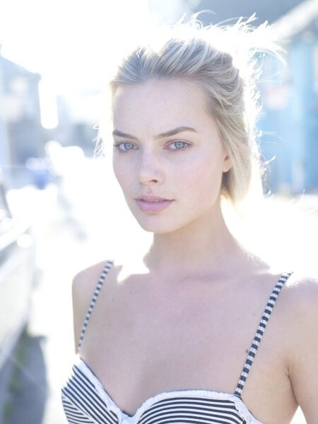 90后新锐女星玛歌特·罗比 Margot Robbie 写真,代表作《华尔街之狼》和《时空恋旅人》。