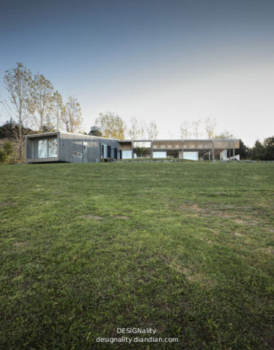 Brick Bay House by Glamuzina Paterson Architects Ltd