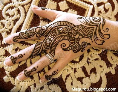 new mehndi designs