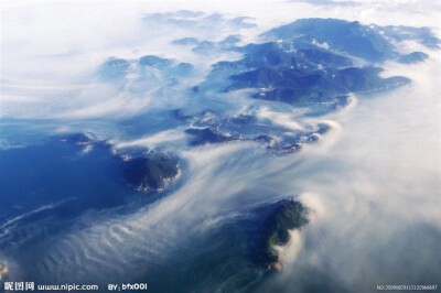 海雾冷仙山 云烟闲岁月