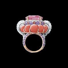 vancleefarpels-Summer_Cocktail ring