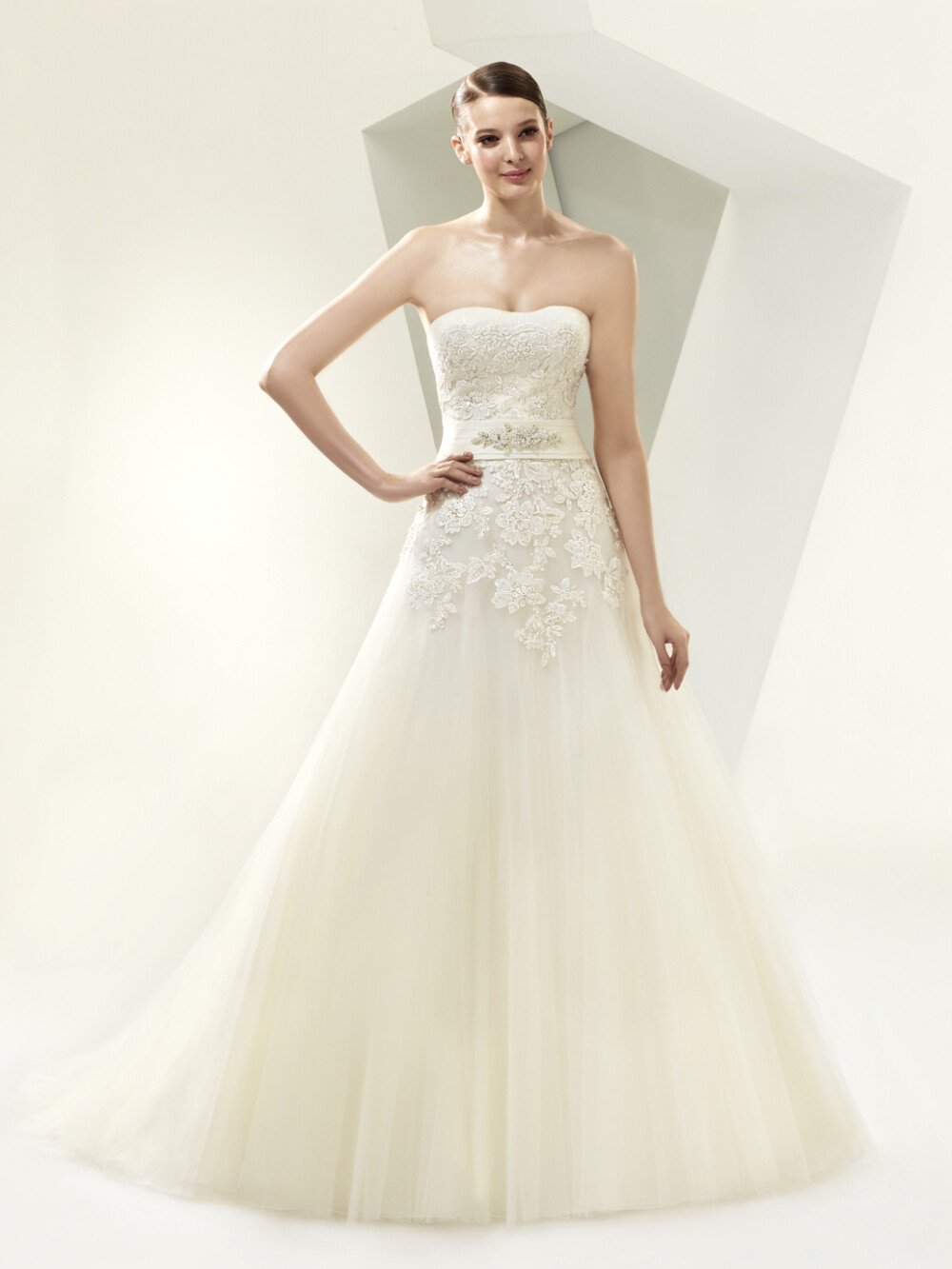 Beautiful( bt14-4 front view) by Enzoani 2014 collection