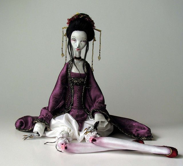 Interpretation of Wu Zetian – empress of china by Tireless Artist, via Flickr