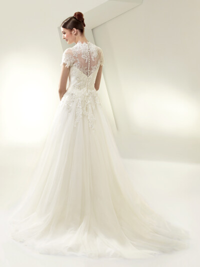 Beautiful （BT14-1 Back View） by Enzoani 2014 collection