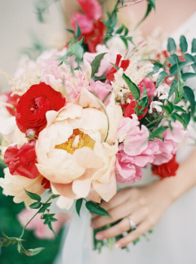 coral red &amp;amp; pale orange bouquet, Lauryl Lane, Jen Huang