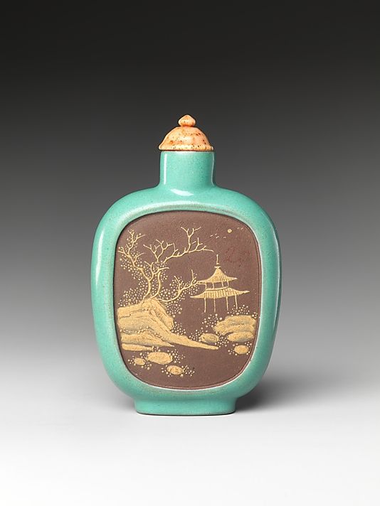 Chinese Snuffe bottle - Glazed Yixing earthenware with coral stopper