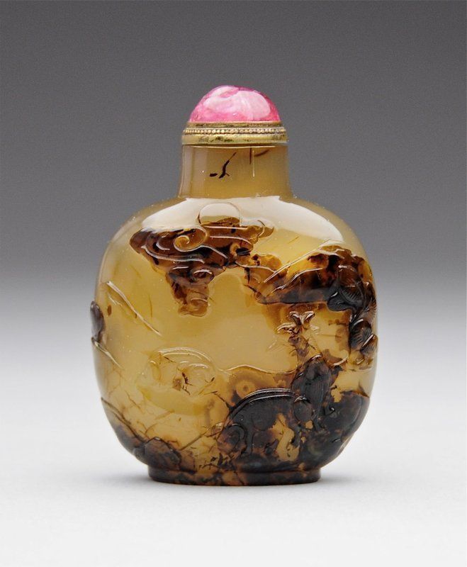 An Extraordinary Carved Agate Snuff Bottle