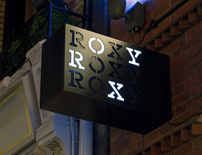 The Roxy 视觉形象