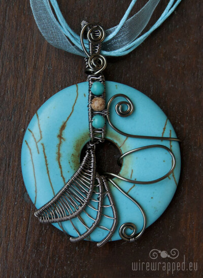 Turquoise fairy pendant by ukapala