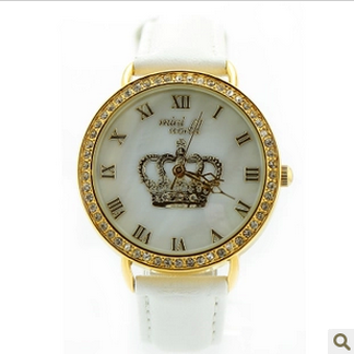 水钻皇冠手表