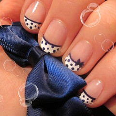 Polka dot French manicure