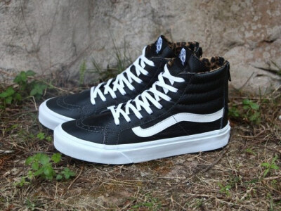 蘑菇小姐 正品Vans Vault Sk8-Hi Zip LX 黑色YKK色拉链款合作款