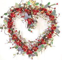 Heart shaped valentines wreath