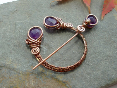 Penannular Brooch - Woven Copper and Amethyst