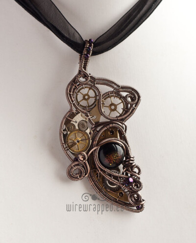 Steampunk owl pendant by ukapala