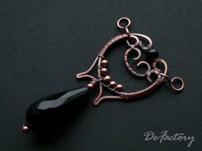 Baroque pendant by SilverDeFactory