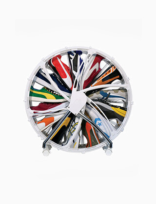 Shoe Wheel Organizer 如此实用的收纳神器，国内的小商品作坊们赶紧山寨起来吧。