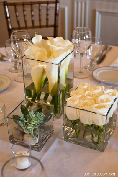 contemporary glass cubes filled with calla lilies and roses