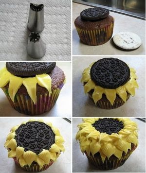 Cute ideas for the cupcake display case!!! cupcake by slb1192