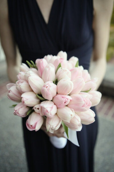 Tulips wedding bouquet via Style Me Pretty I am in love with this