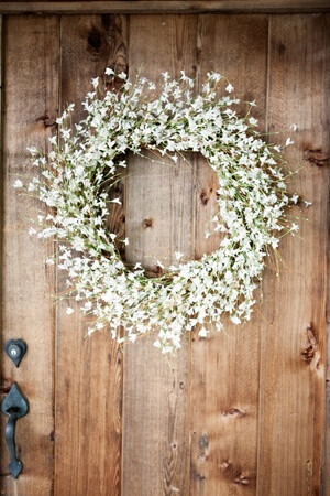 Baby's breath wreath