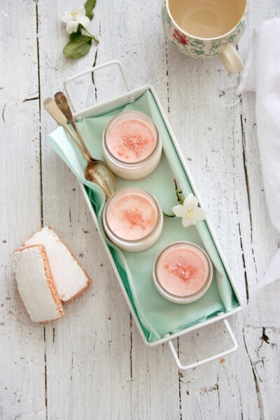 rose biscuits with rose yogurt