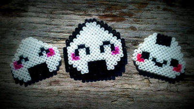 Kawaii onigiri hama beads by Ponte dell'Arcobaleno bijoux &amp;amp; pyssla