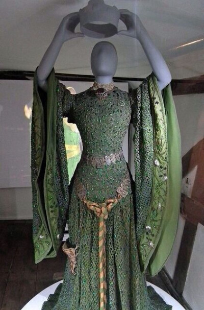 服装｜各种中世纪的大袍子们。