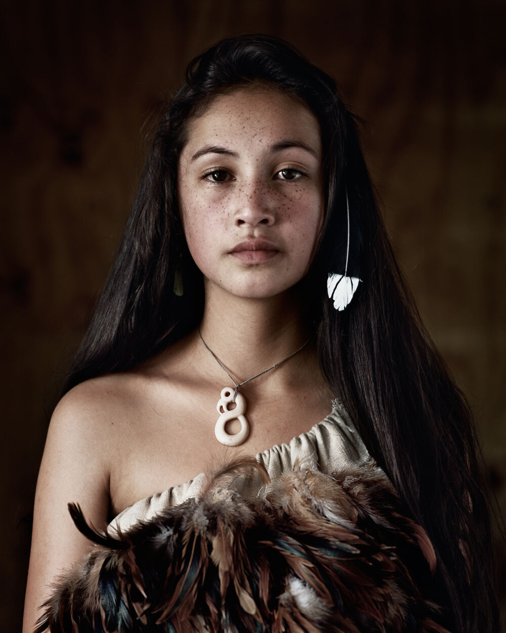 As a polytheist culture, the Maori worshipped many gods, goddesses and spirits. Maori believe that ancestors and supernatural beings are ever-present and able to help the tribe in times of need. Myths are set in 你好美