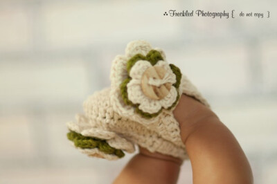 Crochet Baby Shoes