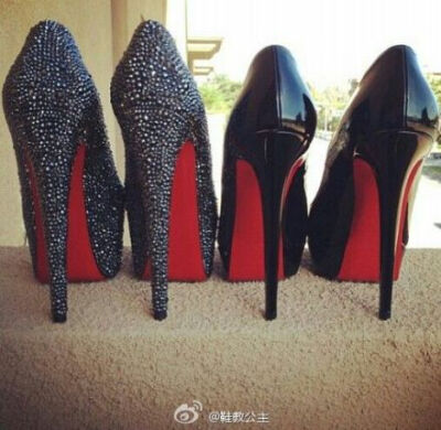 Christian Louboutin的红底鞋一直是女人的终极梦想！