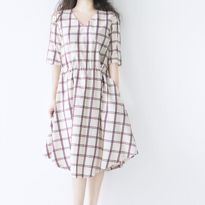 鱼岛主人大格子V领全棉连衣裙Q