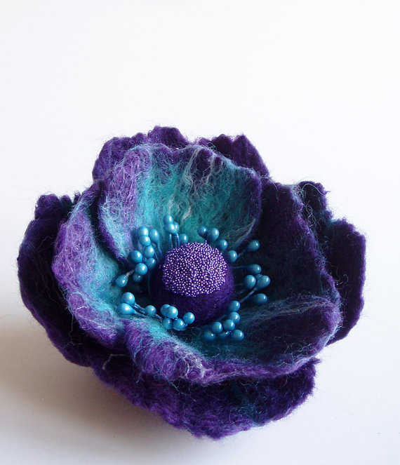 冬日为你温暖绽放feltfatal的羊毛毡花朵快乐祝福