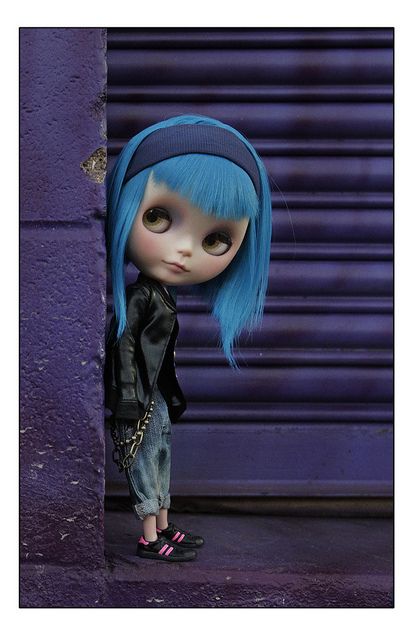 Blue purple blythe