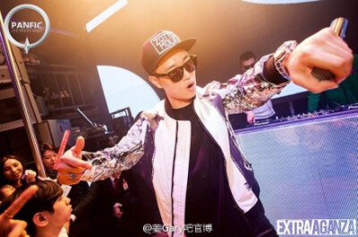 #leessang#4号club公演高清图9p 出处Clubpanfic～Rapper#姜Gary#辣么帅！36P高清图请戳：http://t.cn/8sXTE7a （资源：门门）