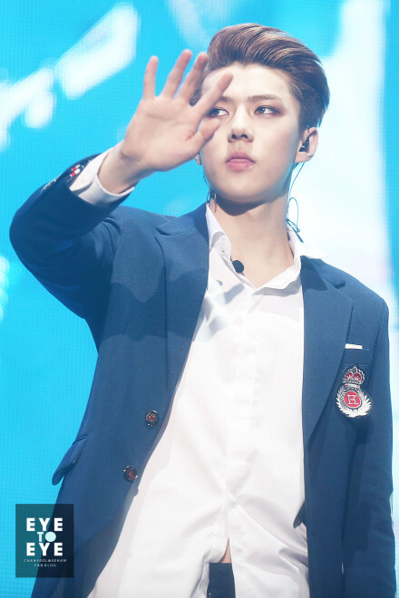 #吴世勋# 140415 exo comeback showcase 4P Update！▷http://t.cn/8sW1jc2