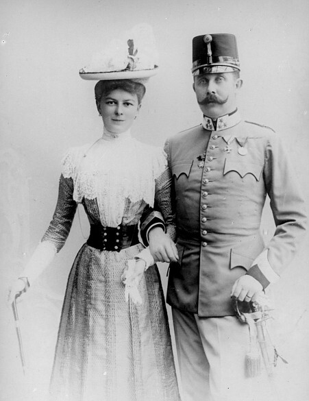 The heir to the throne and his wife, Franz Ferdinand and Countess Sophie Chotek, photograph