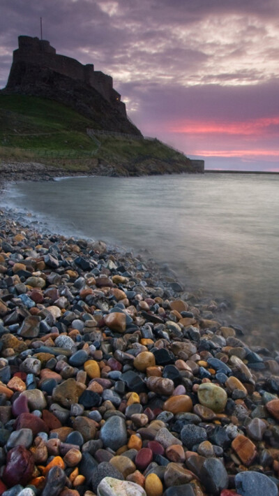 Lindisfarne castle iPhone 5s wallpaper