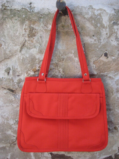 Sweet Vintage 70s Red Canvas School Handbag by vintageangel25