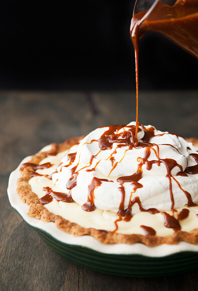 Bourbon Caramel Chocolate Banana Cream Pie