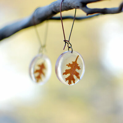 Fall Autumn jewelry Pressed Oak leaf resin earrings -nature lover gift fall trends fall wedding, gift for a woman, gift under 30