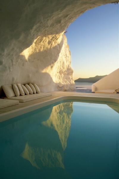 Natural Pool - Santorini, Greece