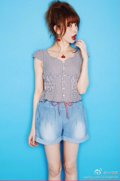 服饰与搭配.藤井莉娜. honey bunch 2014 summer collection