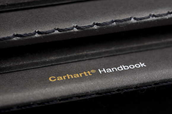 Carhartt Handbook 书籍装帧设计